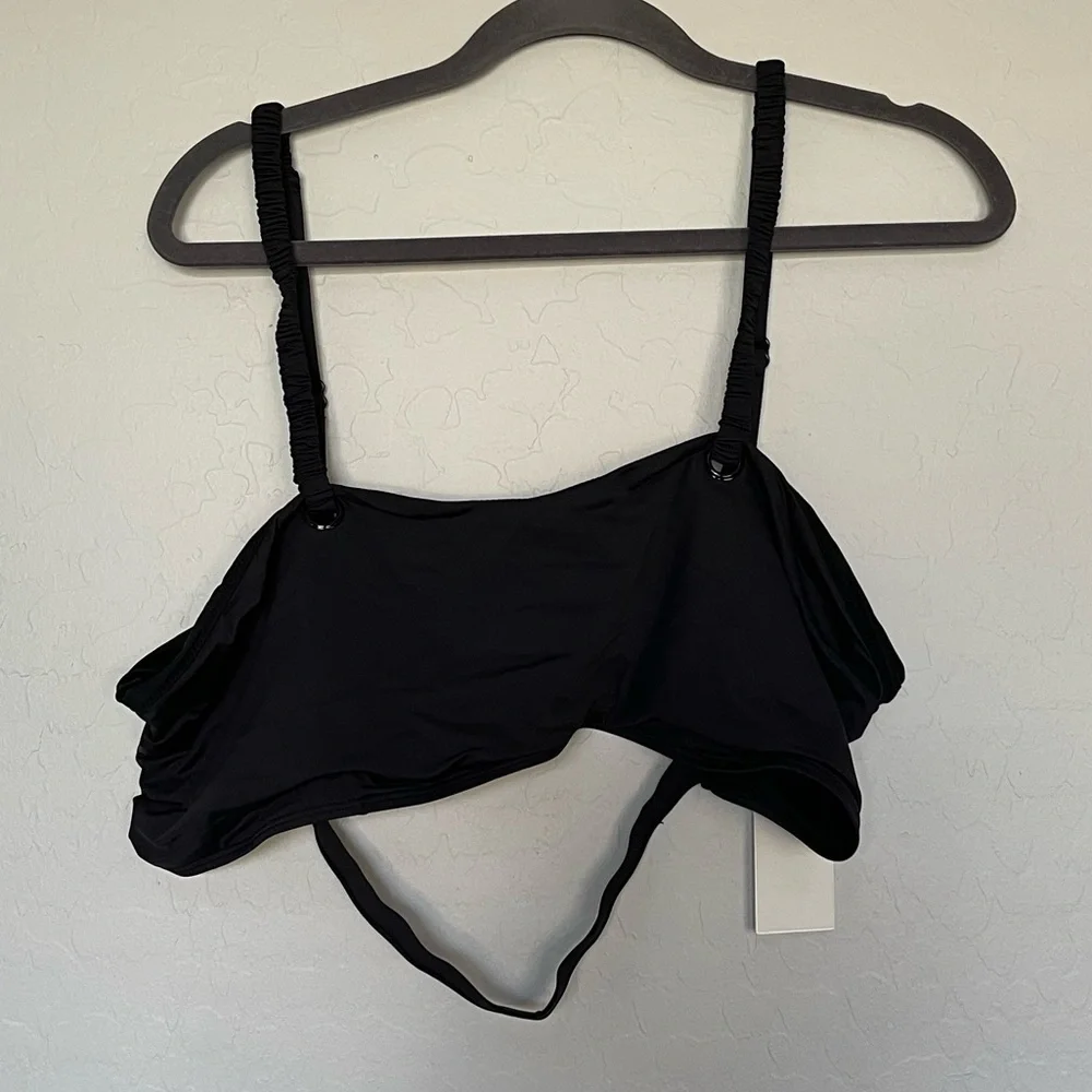 Good American Double Back Strap Swim top size 7 = 4XL